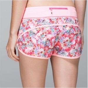 lululemon pink floral running shorts